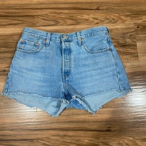 501 Levi’s shorts